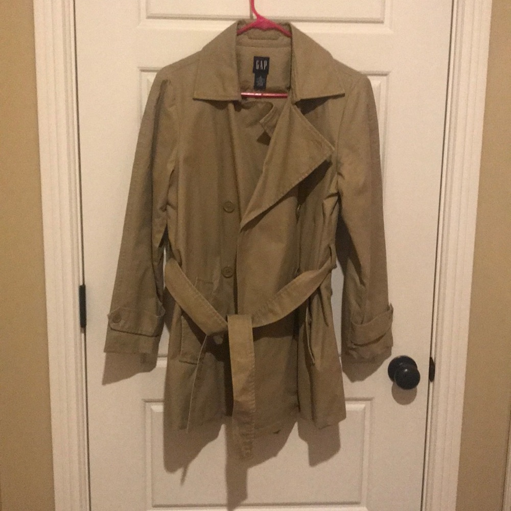 Gap trench coat.